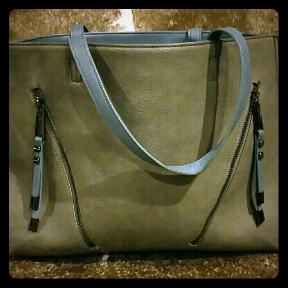 Purse